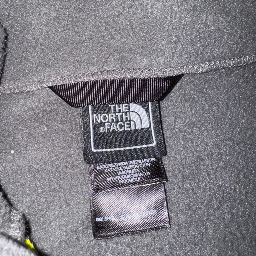 The North Face Boys Hyvent Waterproof Hooded‎ Jacket L 14 16 Black Yellow